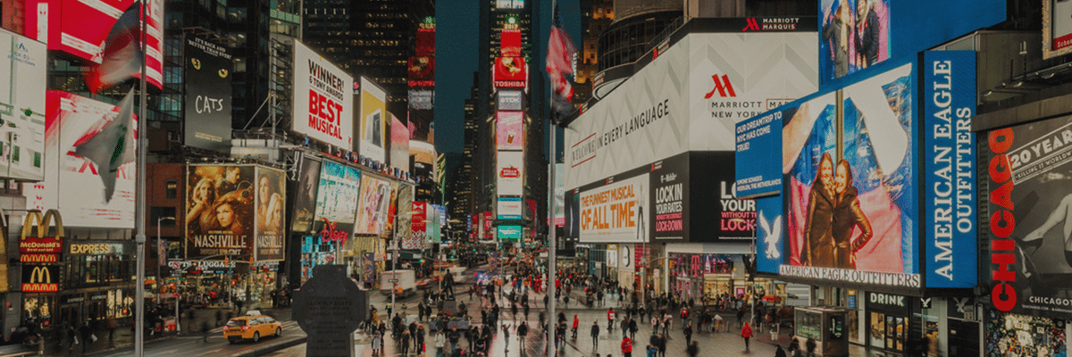 Banner med foto fra Times Square